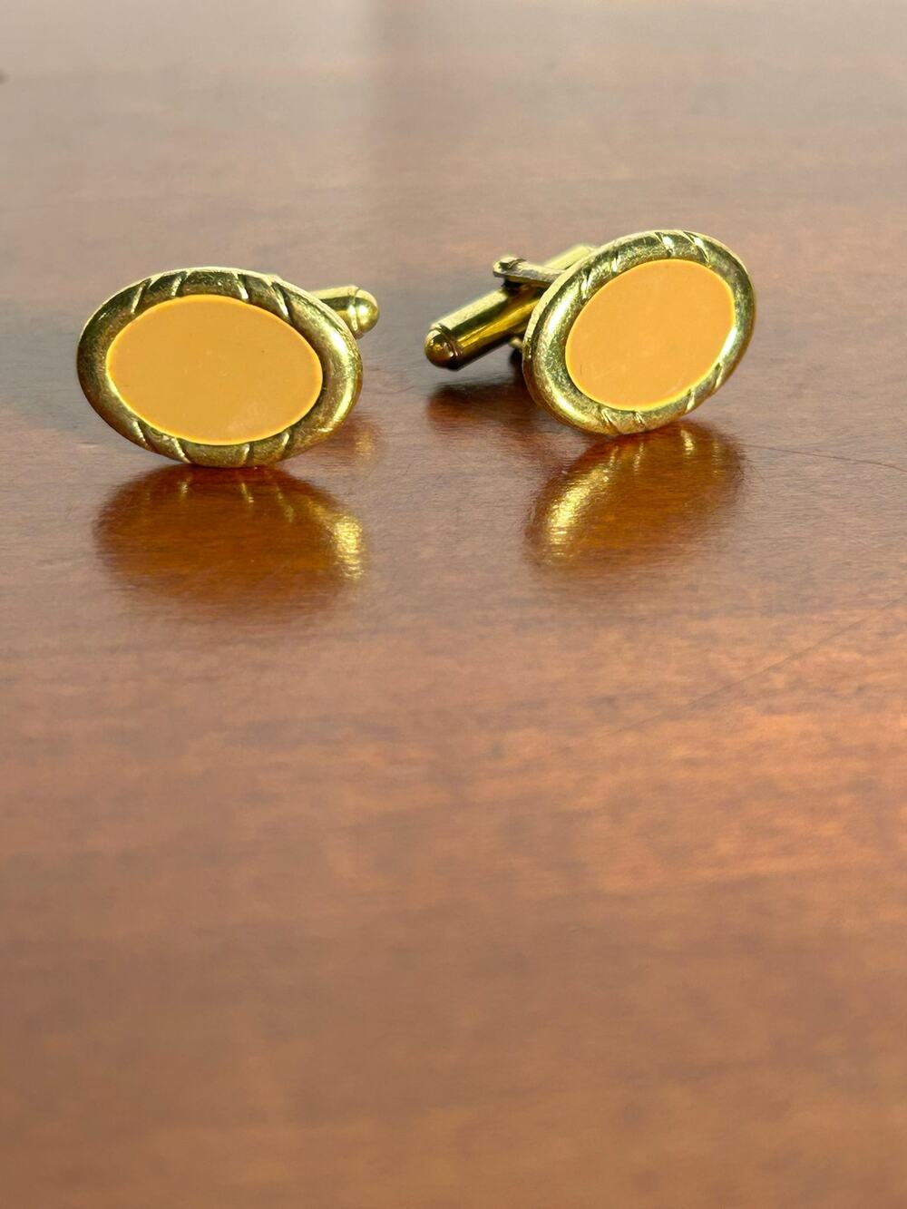 Vintage Gold Tone Mens Cufflinks Classic Business Formal Wedding Suit Jewelry